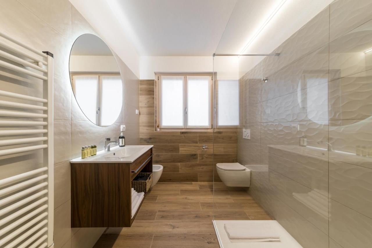 Boutique Apartments By Annalisa Torbole Sul Garda Eksteriør billede