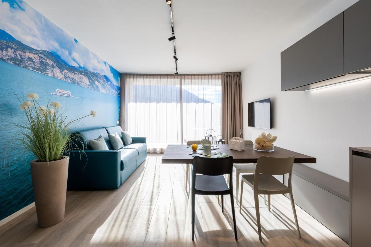 Boutique Apartments By Annalisa Torbole Sul Garda Eksteriør billede