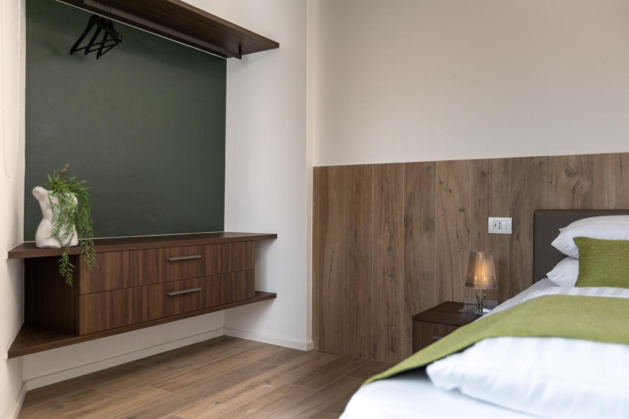 Boutique Apartments By Annalisa Torbole Sul Garda Eksteriør billede